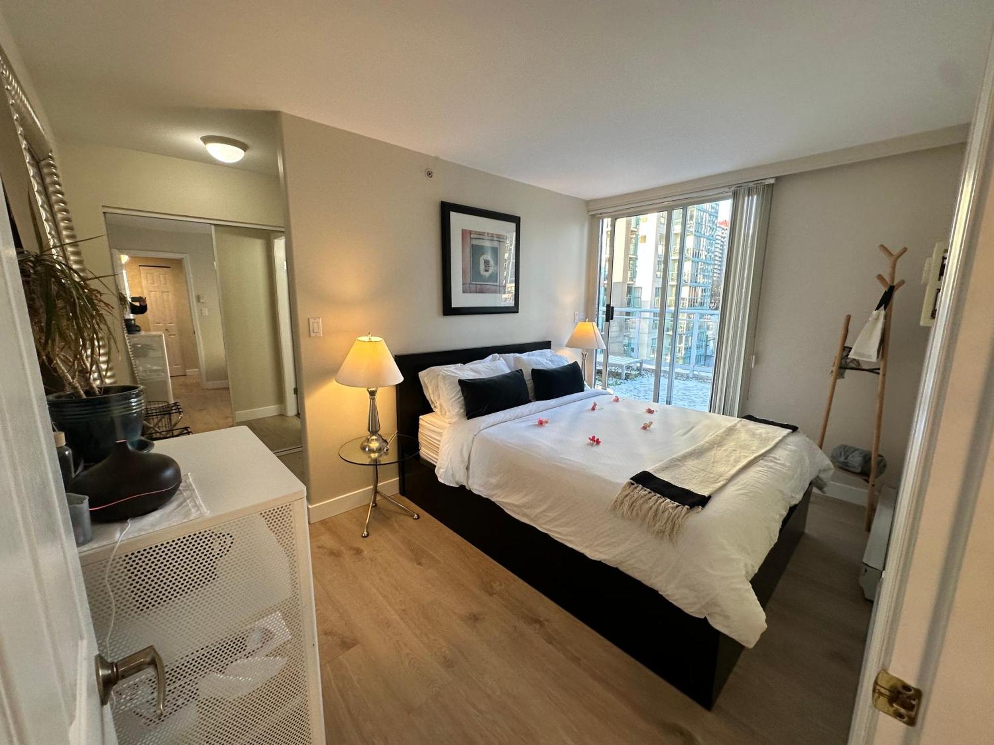 Penthouses Of Ave *
