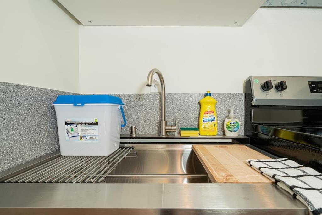 Van West Serene Retreat Close To Ubc And Downtown Gasthof Vancouver
