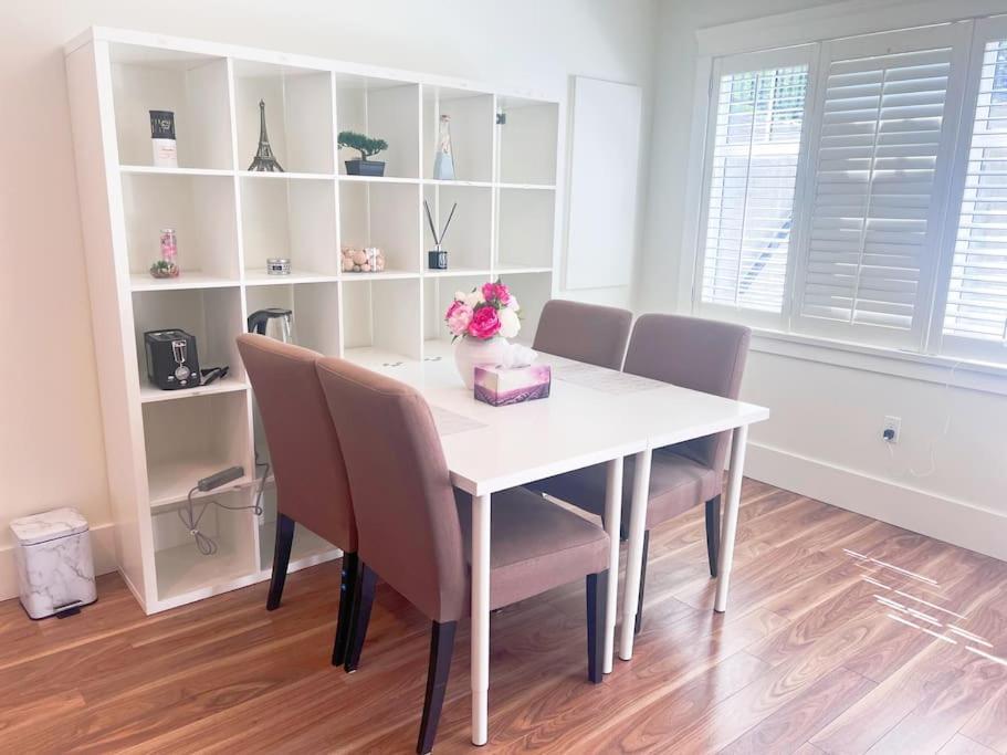Van West Serene Retreat Close To Ubc And Downtown Gasthof *