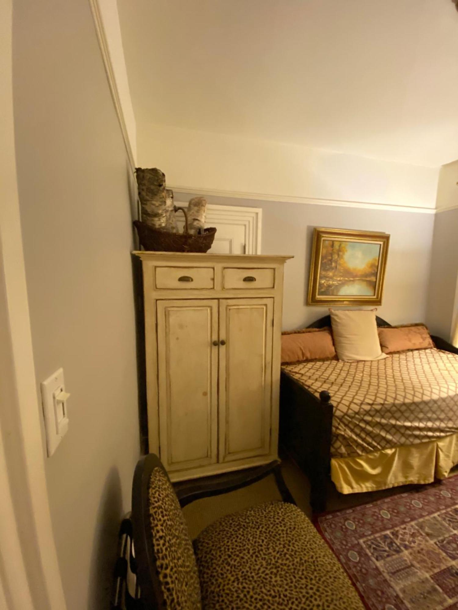 Barclay House 4*