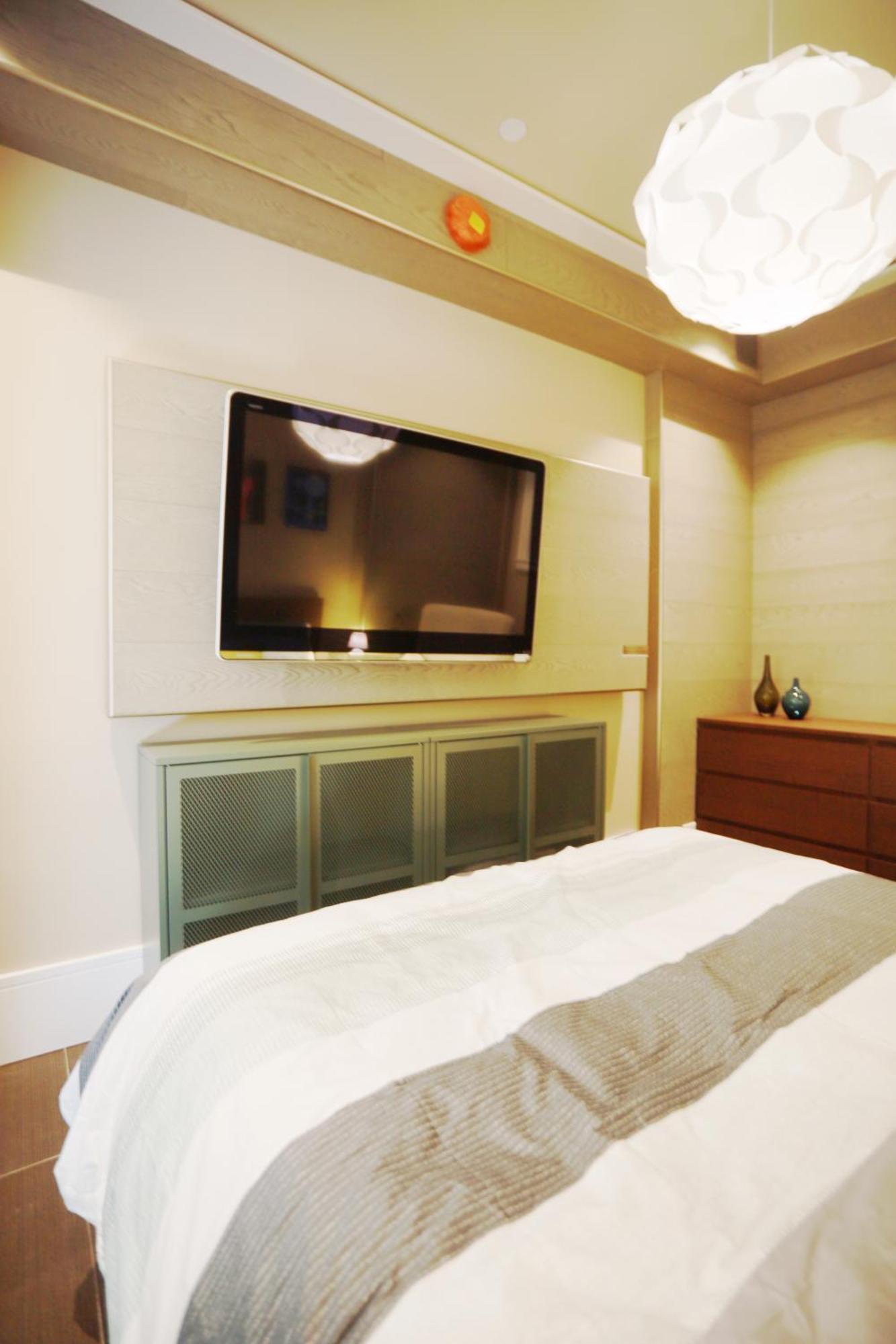 Modern 1 Bedsuite In Kerrisdale, Access Ubc Downtown Yvr Vancouver
