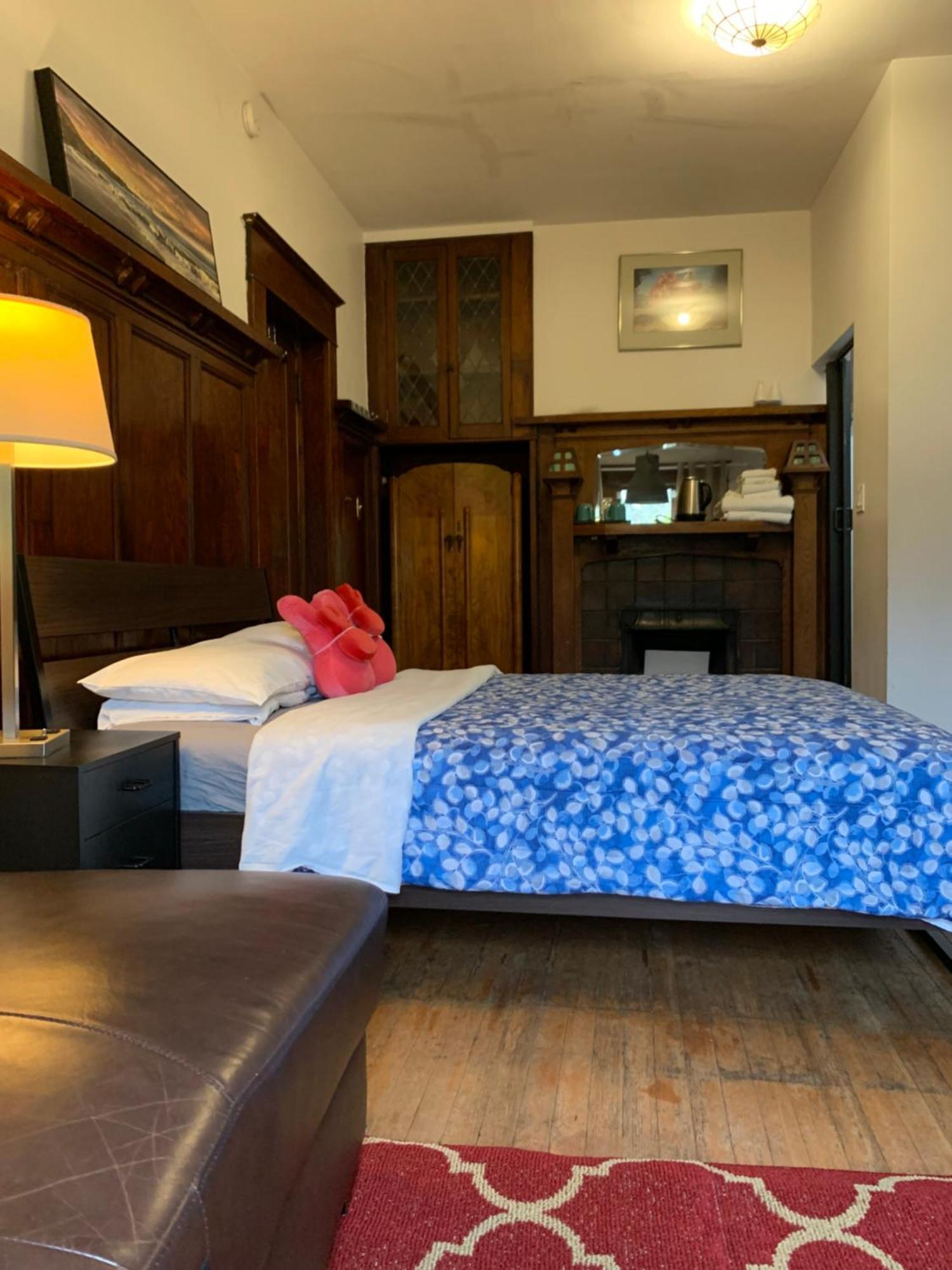 Gasthof Vancouver Guest House *