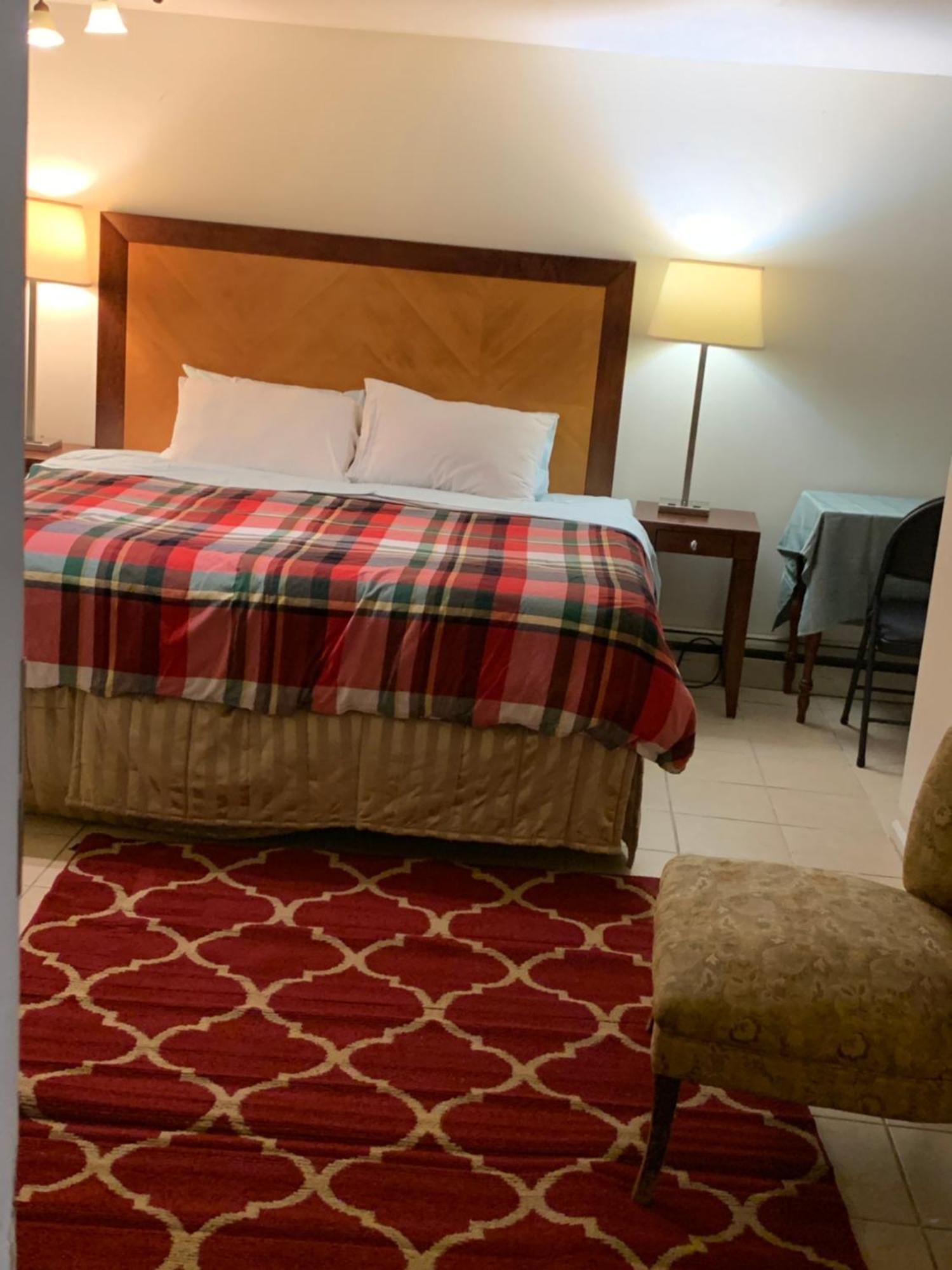 Vancouver Guest House *