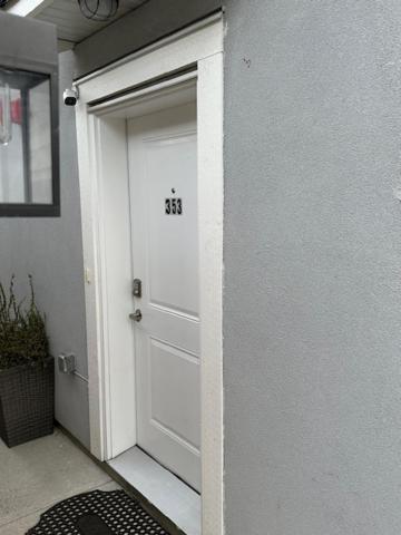 Ferienhaus Bright And Cozy Modern In - To Yvr-downtown - Free Private Parking Vancouver