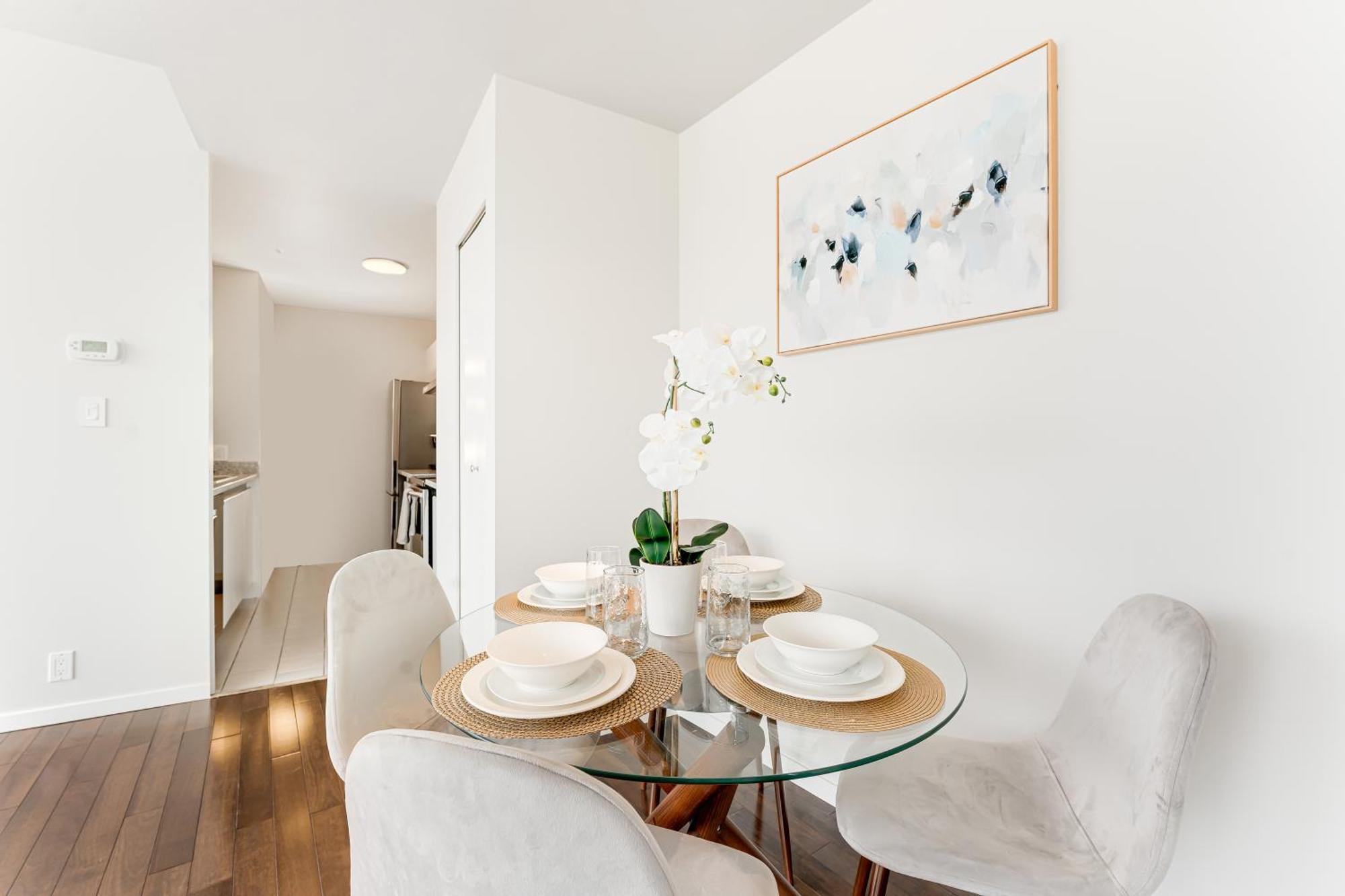 Apartment Urban Oasis 2 Bedroom With City And Mountain Views In Downtown Haven *