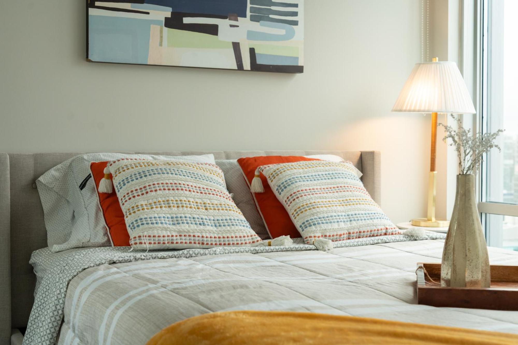 Apartment Urban Oasis 2 Bedroom With City And Mountain Views In Downtown Haven