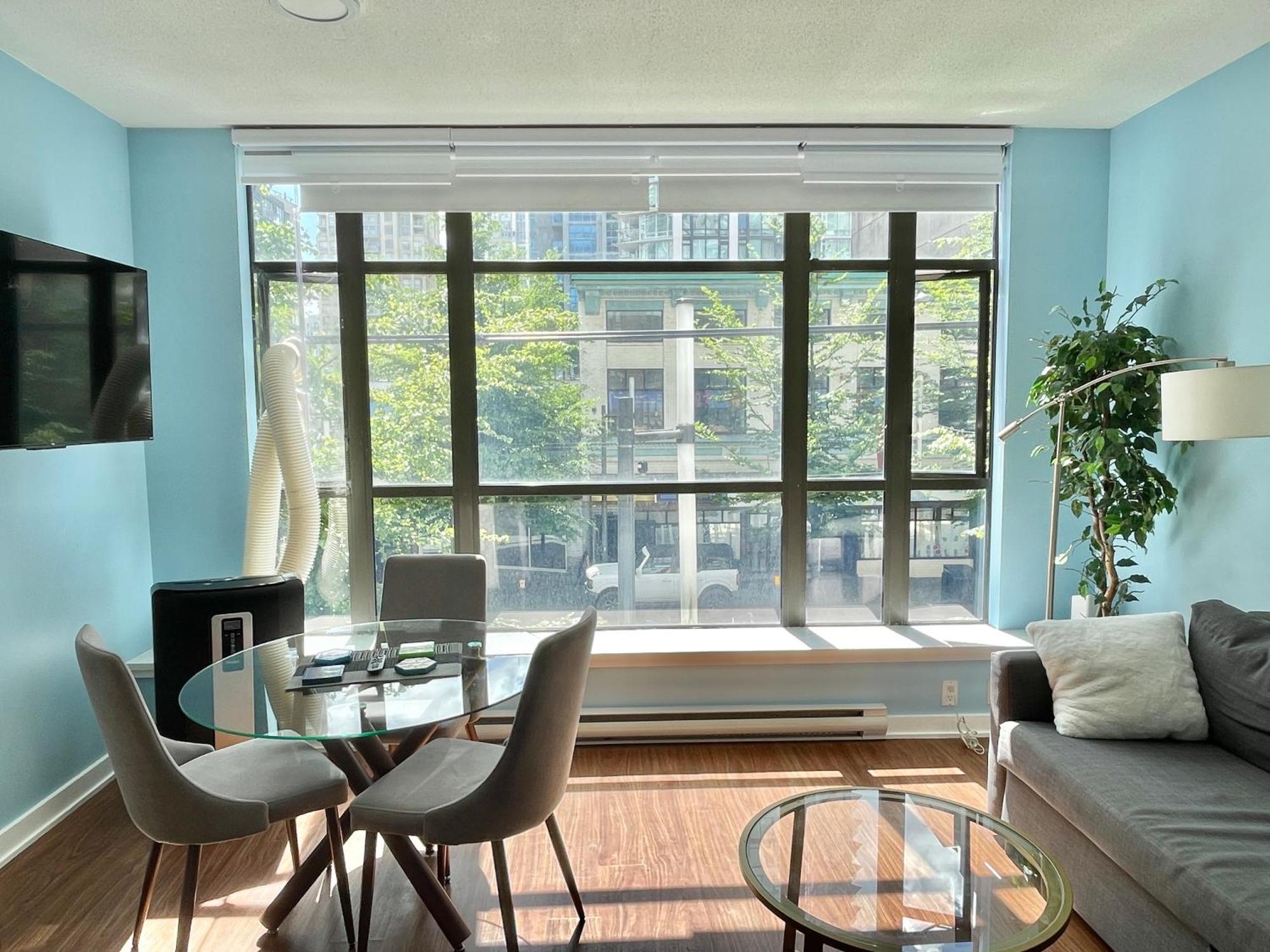 Apartment Downtown 1br At Granville Strip Near Bay