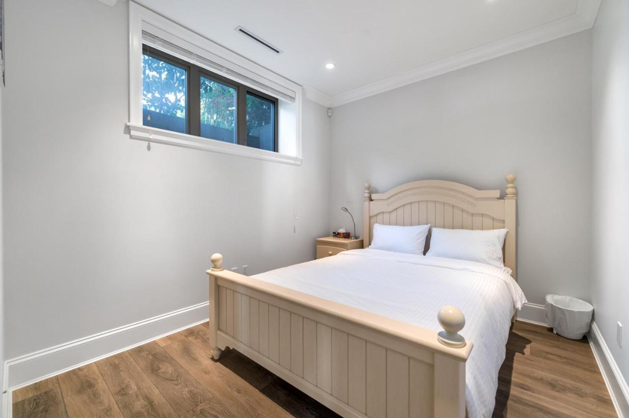 Holiday home Elegant Spacious Retreat Modern Amenitie