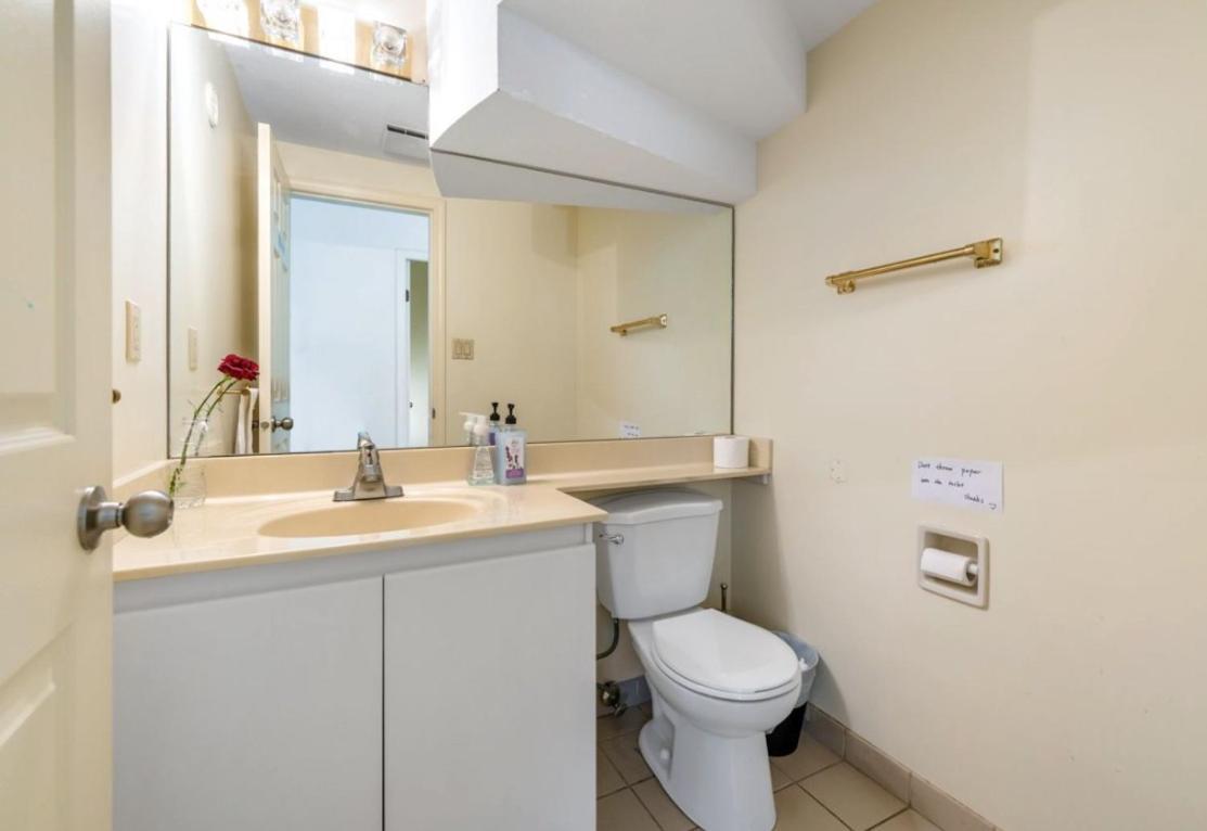 Stylish & Central Retreat - Steps From Local Attractions! Privatunterkunft