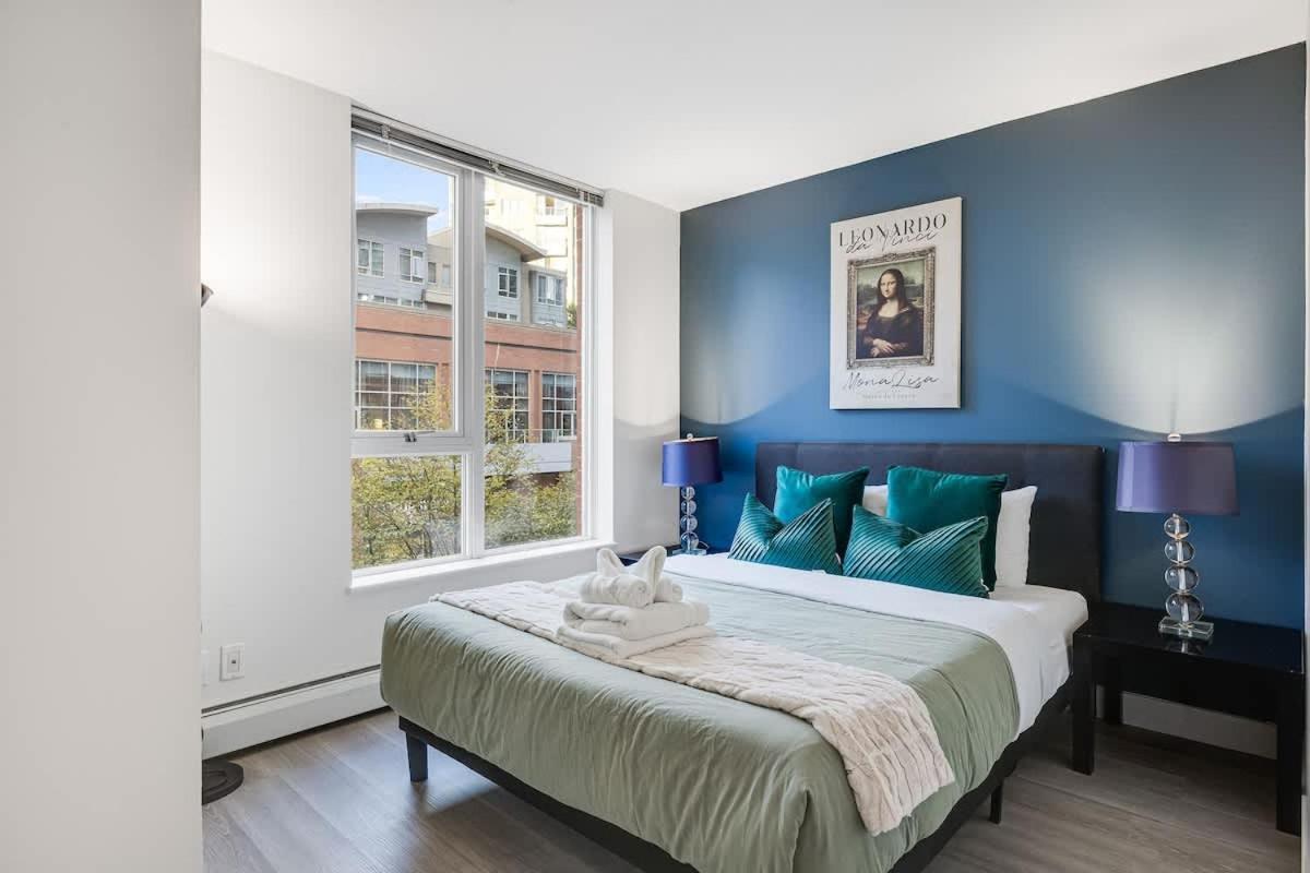 Apartment Stylish 2br By Rogers Arena Incl Parking *