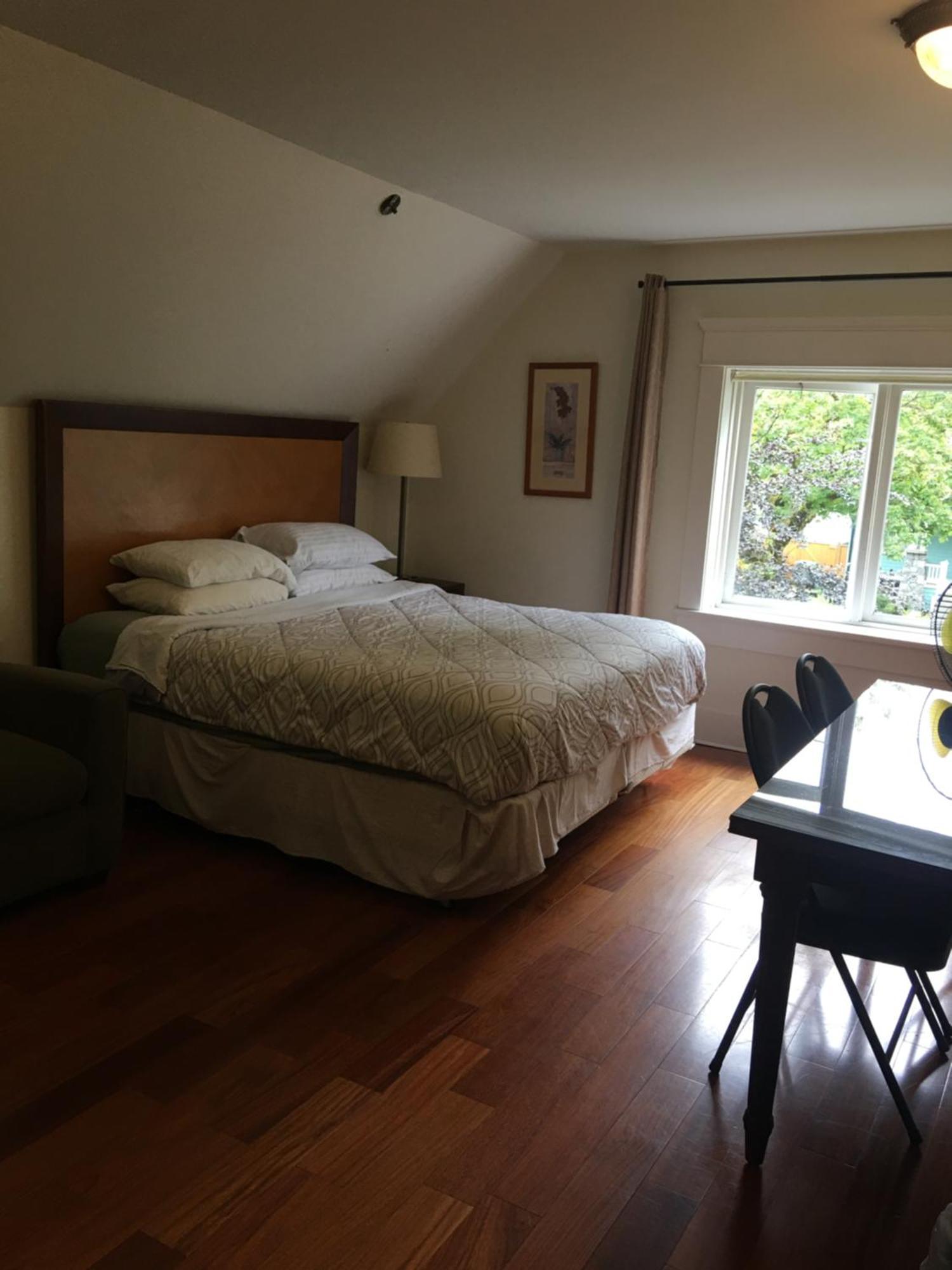Gasthof Yun Vancouver