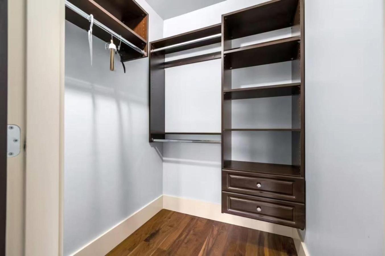 Homestay Jovehouse Vancouver