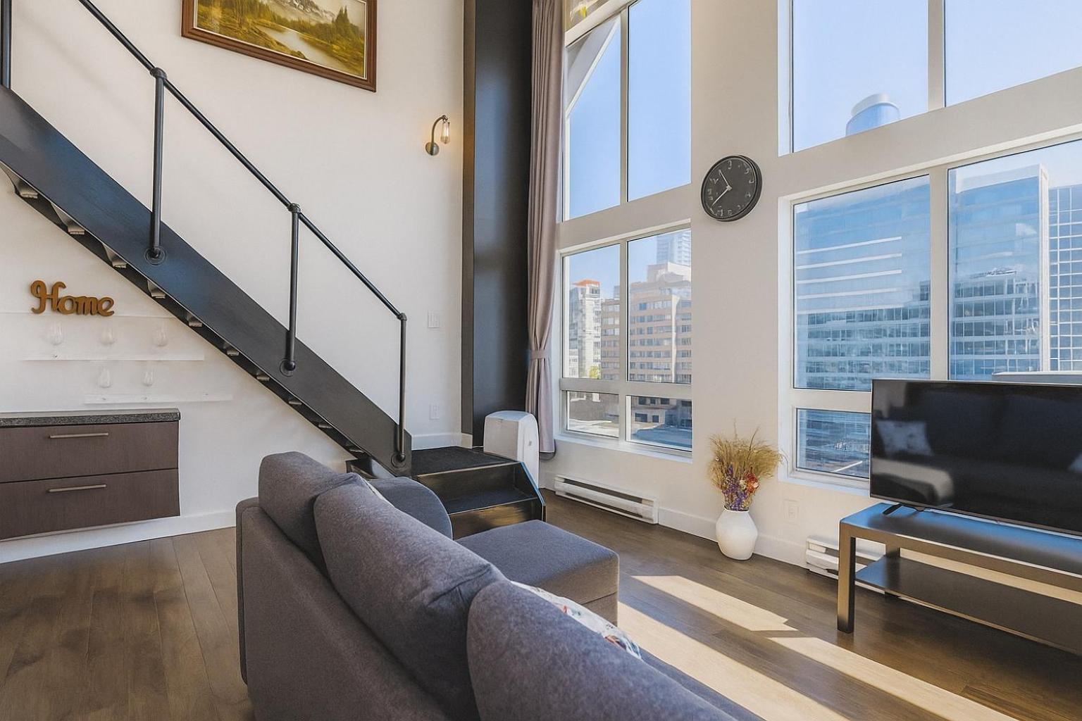 Trendy Downtown Loft - King Bed! Apartment Vancouver