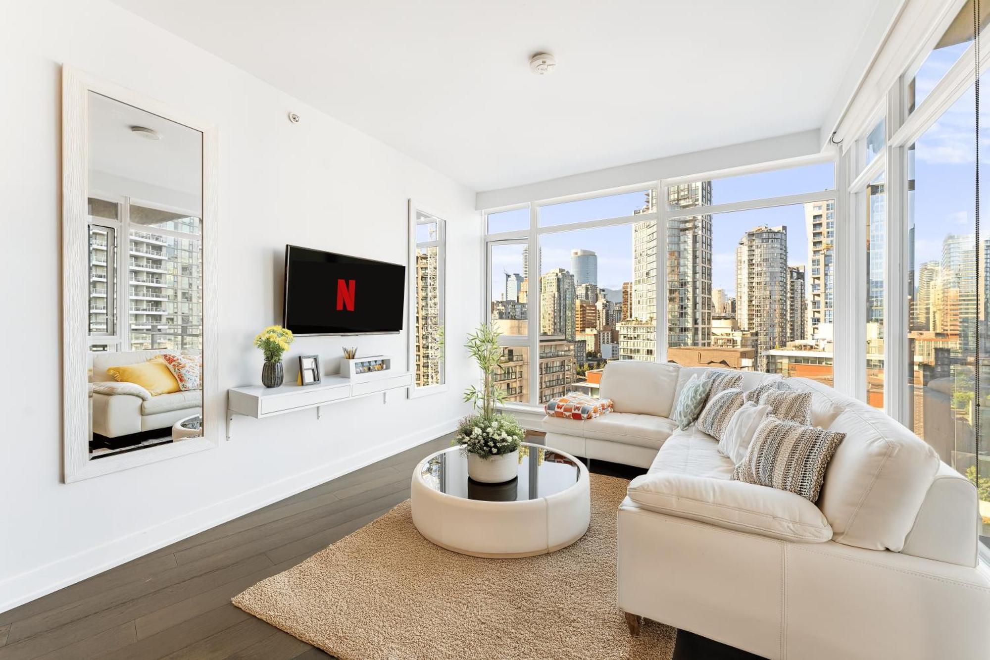 Stylish View 2br Steps To Yaletown Life Vancouver