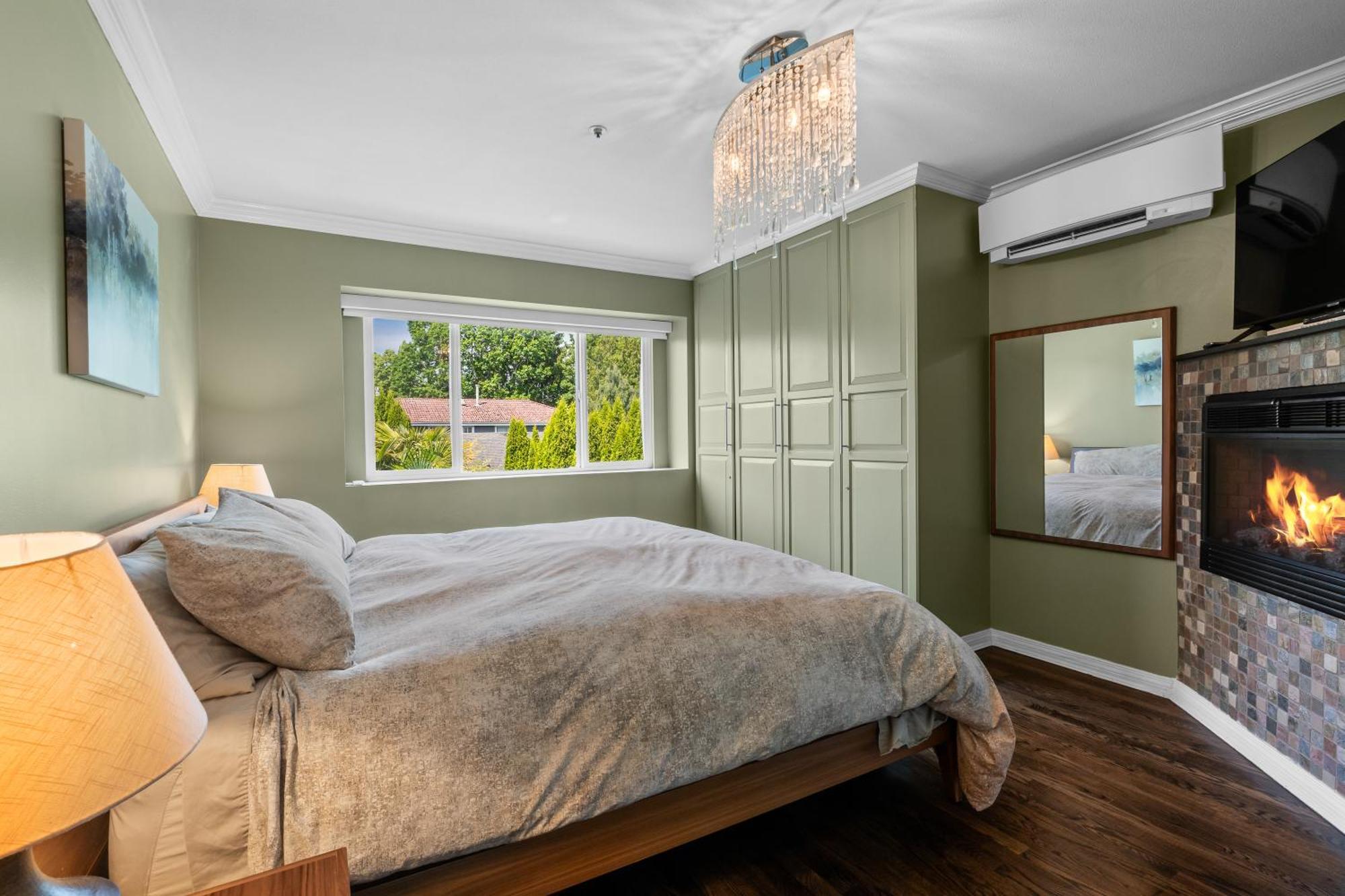 Holiday home Luxury Retreat In *