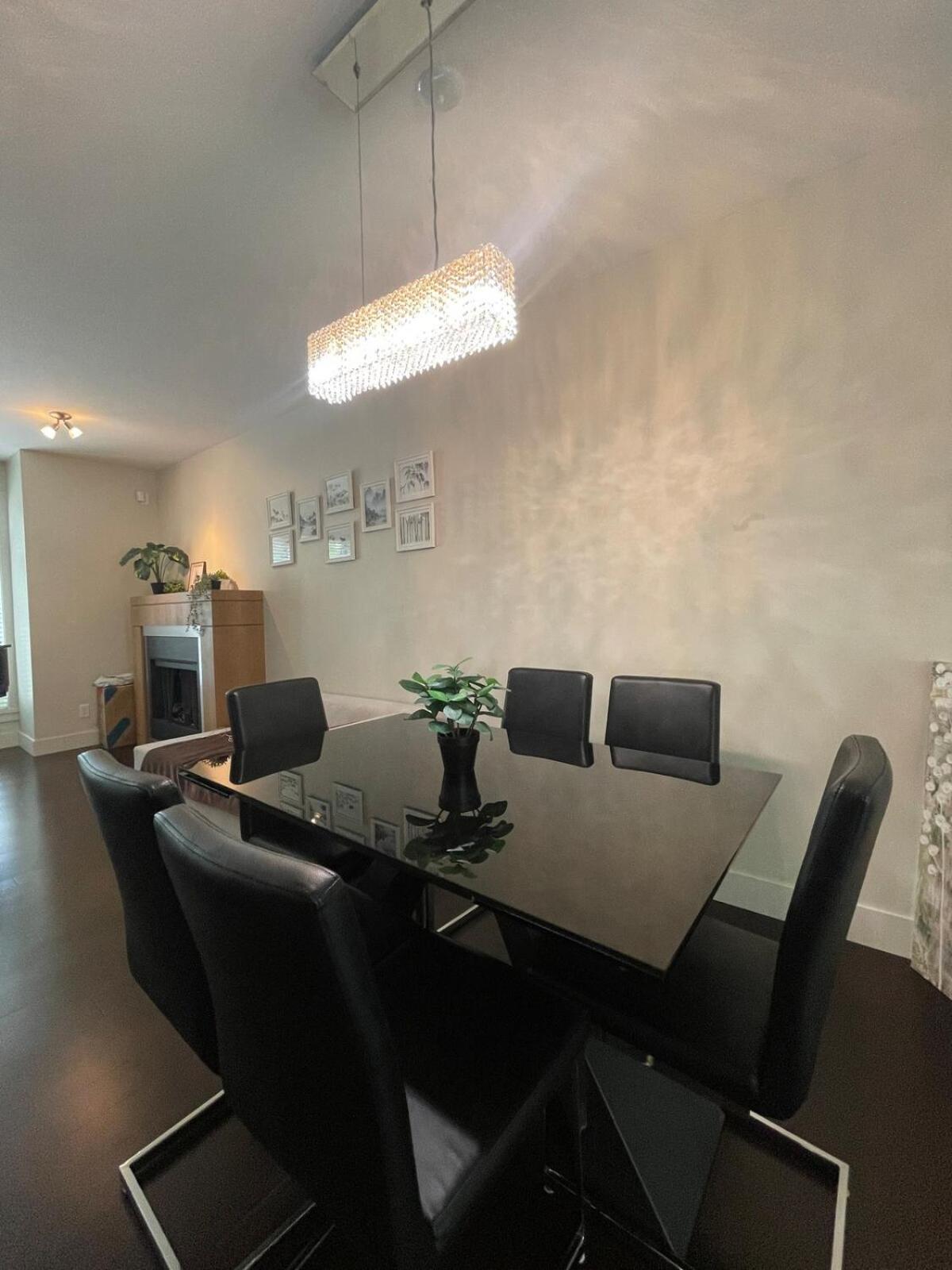 Family-friendly 5br Near Ubc