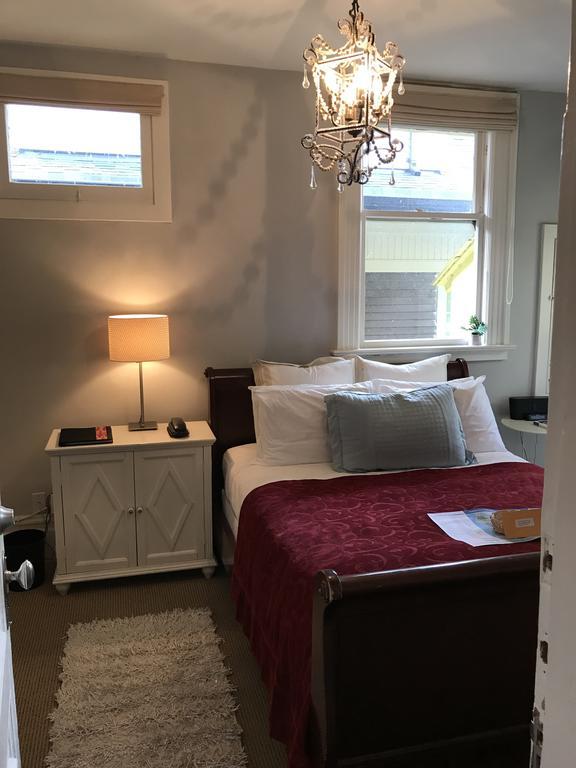 Bed & Breakfast Barclay House