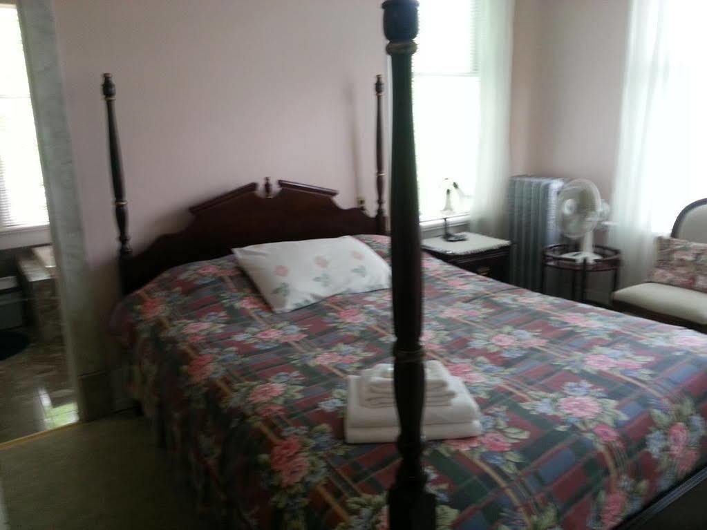 Balfour House Guest house 3*