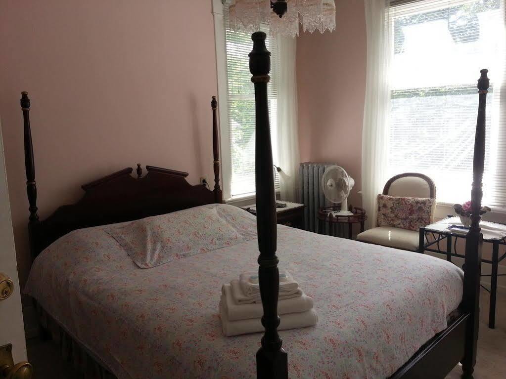 Balfour House 3*