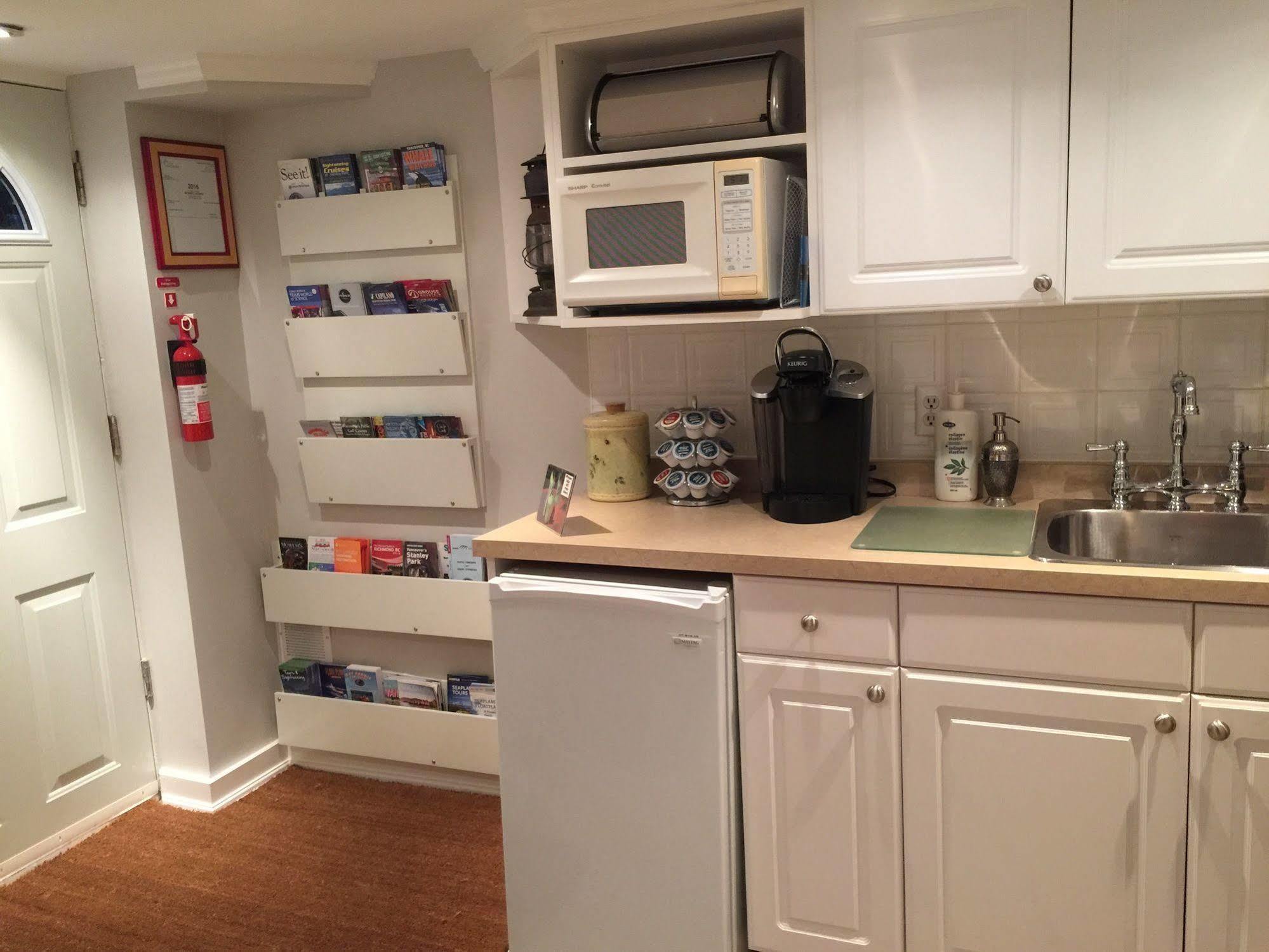 Kings Corner Guest house 2*
