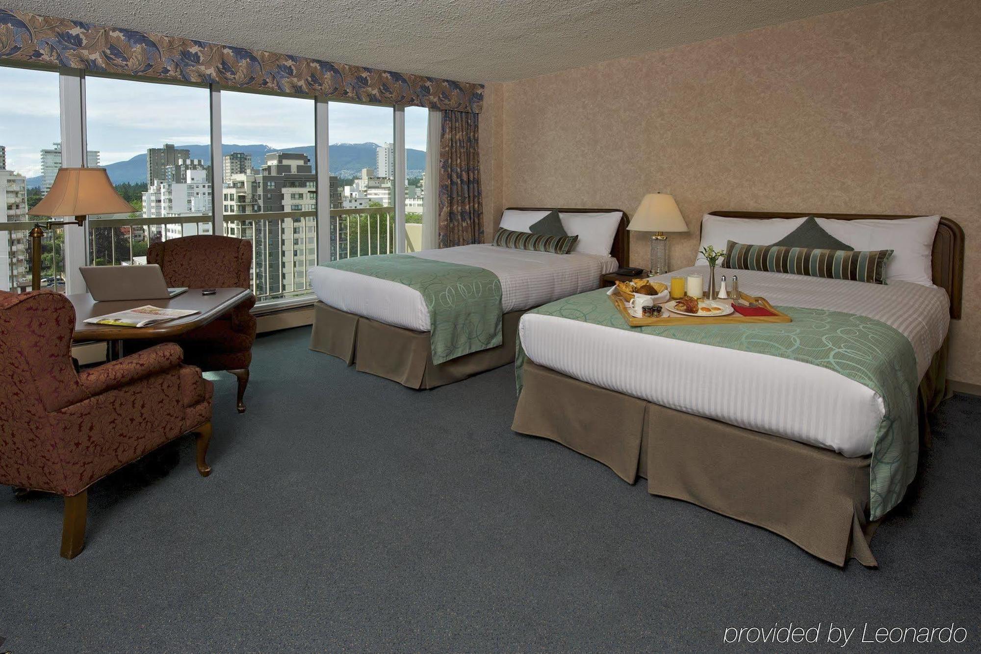 Aparthotel Coast Plaza And