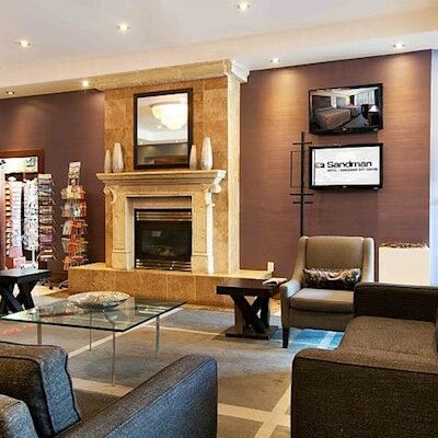 Sandman Downtown 3*