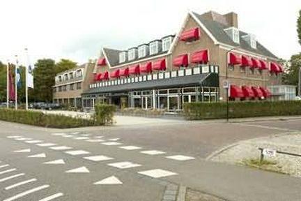 Howard Johnson Plaza Hotel Vancouver Hotel 3*