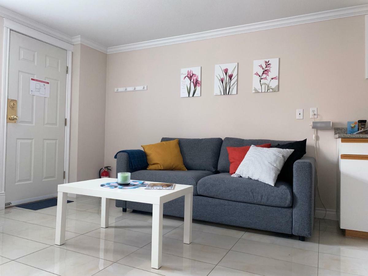 Villa Skytrain Suite: Comfort Near Metro & Downtown Vancouver