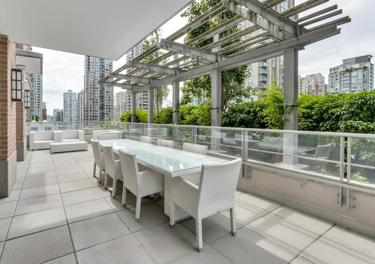 Sky Club Apartment *