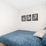 2Br Condo With Breathtaking View In Downtown! Free Parking - 6 Sleep