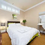 Oakridge Luxury Homestay
