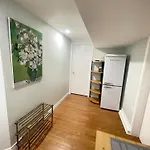 Vancouver West Side Cozy Room