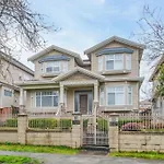 Cambie & 61St Ave Homestay