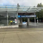Cozy Guest Home Close To Downtown Vancouver Sights & Subway Station