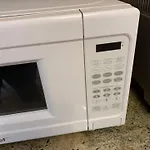Spacious & Cozy 2 Bd Suite In Heart Of Vancouver