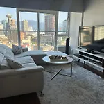 Urban Oasis In Downtown Vancouver 1 Bed 1 Bath