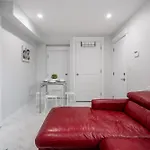 Cozy And Modern 2Br Guesthouse