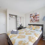 Great Ocean Mountain & City Views With One Free Parking