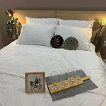 The Scandinavian House By Maple Dream Homestay- Near Sky Train
