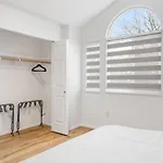 Spacious Family Retreat Central To Yvr And Downtown