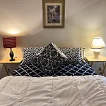 Budget Stay In Metro Vancouver