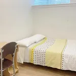 Beautiful Place With Kitchen, Washing Machine, Internet Near Ubc, Beach And Dt