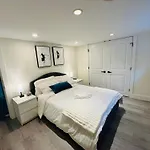Quiet Basement Suite Steps From Quilchena Park In Vancouver
