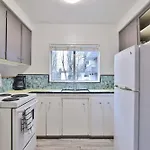 Family Studio In Central Downtown