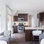 West Coast Luxury Living