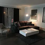 Twelve Oaks By Marquee Vancouver