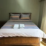 Dunbar Guest House