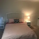 Vancouver Guest House In Great Location