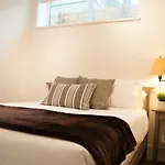 Airy 2Br In Kitsilano By Sonder
