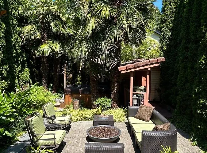 Garden Oasis Suite Near Popular Main Street